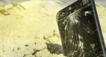 What Are We Doing Wrong? Four Bad Habits That Kill Your Smartphone