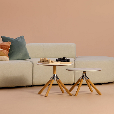 Lounge space with Cascha Side Table, Cascha Coffee Table, and Zeker Lounge Seating